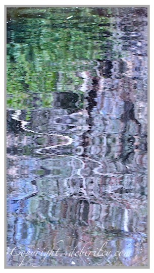 photograph of water reflection abstraction, debiriley.com 